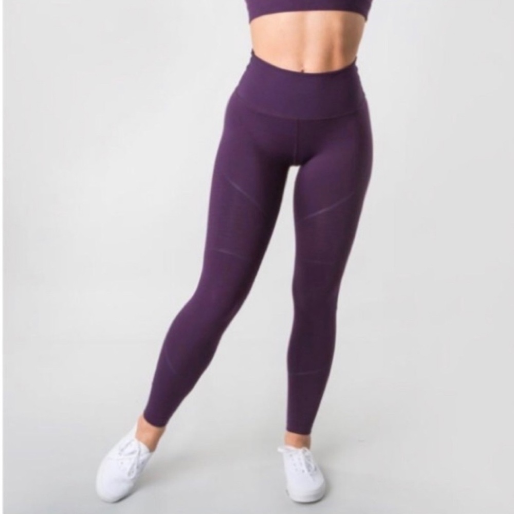 COPY - Alphalete Leggings